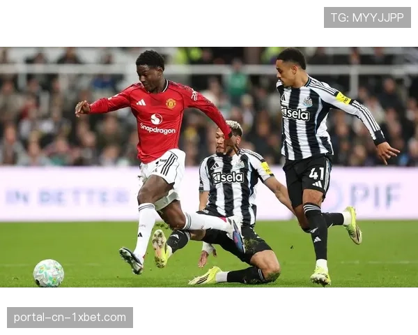 战术复盘:纽卡斯尔如何利用定位球战术两次攻破曼联球门 战术复盘:纽卡斯尔如何利用定位球战术两次攻破曼联球门